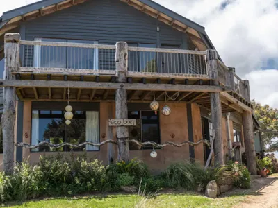 Search and Stay destination Port Campbell, VIC - Australia from AU$ 250. Pixies at ECO BAY