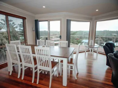 Search and Stay destination Port Campbell, VIC - Australia from AU$ 450. Port Campbell Views