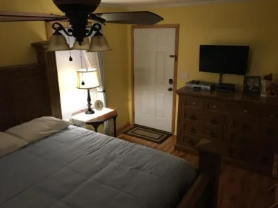 Search and Stay destination Greenwood, LA - United States from AU$ 92. The  Chateau DeVille of West Shreveport DeVille Private room and Bathroom (Queen bed)