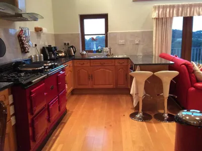 Search and Stay destination Probus, England - United Kingdom from AU$ 728. Penthouse Apartment Gallery suite, with Jacuzzi bath , steam cabinet.