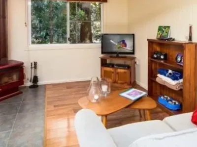 Search and Stay destination Ravenshoe, QLD - Australia from AU$ 420. Chilverton Cottages - Rosella Cottage