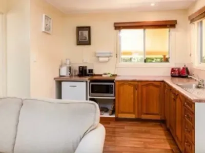Search and Stay destination Ravenshoe, QLD - Australia from AU$ 420. Chilverton Cottages - Rosella Cottage