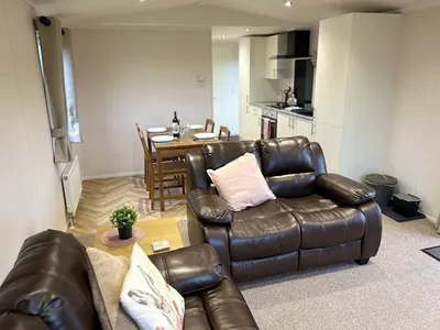 Search and Stay destination Bratton Clovelly, England - United Kingdom from AU$ 250. Tor Lodge (Oak Tree Lane)