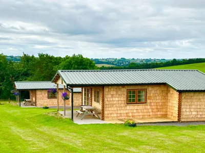 Search and Stay destination Bratton Clovelly, England - United Kingdom from AU$ 230. Moor View Cabin