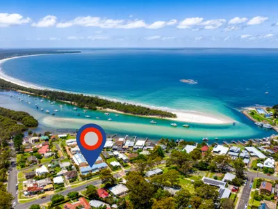 Search and Stay destination Huskisson, NSW - Australia from AU$ 320. Coastal Retreat