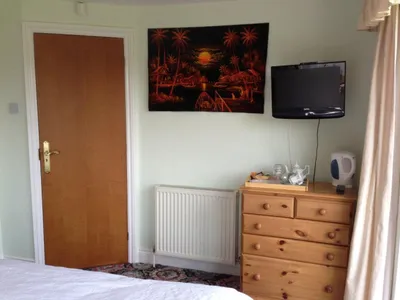 Search and Stay destination Probus, England - United Kingdom from AU$ 260. Luxury Lavender Room
