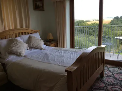 Search and Stay destination Probus, England - United Kingdom from AU$ 260. Rose Room 2, en suite , double room with balcony
