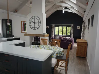 Search and Stay destination Slapton, England - United Kingdom from AU$ 338. Upper Carlane