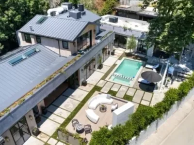 Search and Stay destination Los Angeles, CA - United States from AU$ 2,850. The Laurel Canyon Three