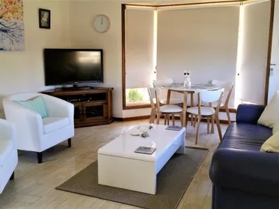 Search and Stay destination Rutherglen, VIC - Australia from AU$ 235. Must Love Dogs Rutherglen Self-Contained Cottage