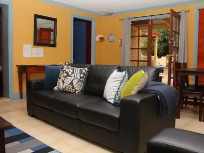 Search and Stay destination Gawler South, SA - Australia from AU$ 229. Unique River 3 Bed Cottage
