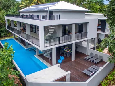 Search and Stay destination Port Douglas, QLD - Australia from AU$ 2,000. The Port Douglas Beach House