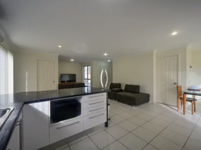 Search and Stay destination Old Bar, NSW - Australia from AU$ 216. Slice of Heaven