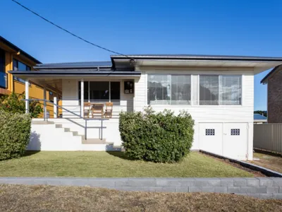 Search and Stay destination Manning Point, NSW - Australia from AU$ 225. Tranquility