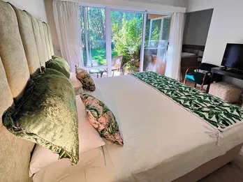 Search and Stay destination Margaret River, WA - Australia from AU$ 249. Ellenbrook Room Standard