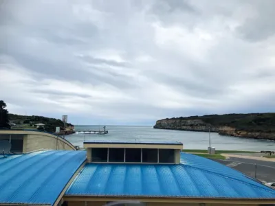 Search and Stay destination Port Campbell, VIC - Australia from AU$ 270. Surf break at Bayview villas SEA VIEW