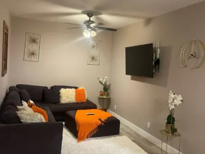 Search and Stay destination Bailey Town, Bimini - The Bahamas from AU$ 300. Dames Getaway