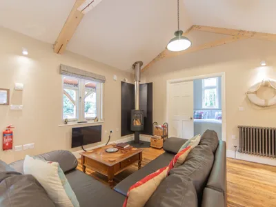 Search and Stay destination Llanishen, Wales - United Kingdom from AU$ 201. The Lake House