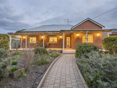 Search and Stay destination Busselton, WA - Australia from AU$ 475. At the Beach