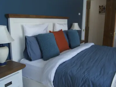 Search and Stay destination Ulverstone, TAS - Australia from AU$ 195. Winterbrook House Deluxe King Bedroom with Ensuite