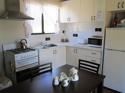 Search and Stay destination York, WA - Australia from AU$ 140. Rose Cottage & Orchard Chalet