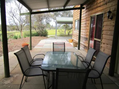 Search and Stay destination York, WA - Australia from AU$ 510. The Lodge & Kirribilli combined
