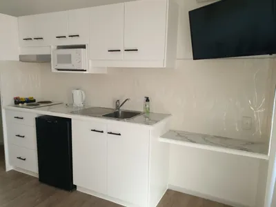 Search and Stay destination Urangan, QLD - Australia from AU$ 150. Deluxe Studio - No Pets Allowed