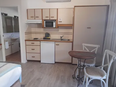 Search and Stay destination Urangan, QLD - Australia from AU$ 155. Studio with Sea/Pool View - No Pets Allowed