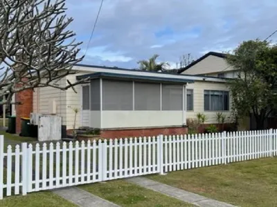 Search and Stay destination Old Bar, NSW - Australia from AU$ 205. Seastones