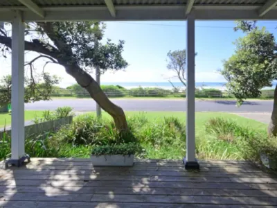 Search and Stay destination Old Bar, NSW - Australia from AU$ 314. Pacific Blue