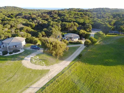 Search and Stay destination Sandy Point, VIC - Australia from AU$ 245. Banksia