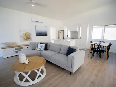 Search and Stay destination Urangan, QLD - Australia from AU$ 210. Soldier Crab Cottage