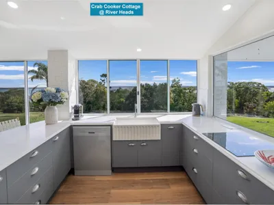 Search and Stay destination River Heads, QLD - Australia from AU$ 310. Crab Cooker Cottage