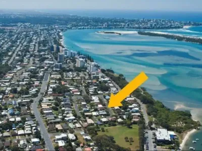 Search and Stay destination Golden Beach, QLD - Australia from AU$ 150. Haven on Montgomery