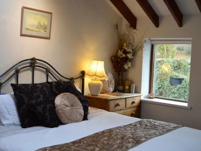 Search and Stay destination Llanllechid, Wales - United Kingdom from AU$ 345. Beudy Bach