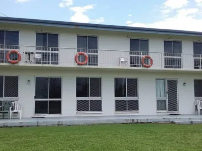 Search and Stay destination Forrest Beach, QLD - Australia from AU$ 100. Room 2. Forrest Beach Retreat