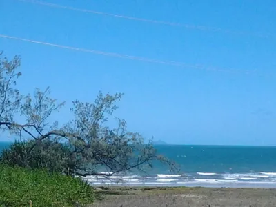 Search and Stay destination Forrest Beach, QLD - Australia from AU$ 100. Room 2. Forrest Beach Retreat