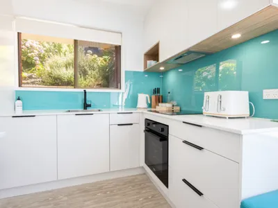 Search and Stay destination Scamander, TAS - Australia from AU$ 305. Shore Line Villa