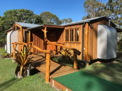 Search and Stay destination River Heads, QLD - Australia from AU$ 150. Mango Lodge