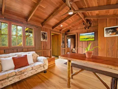 Search and Stay destination River Heads, QLD - Australia from AU$ 150. Mango Lodge