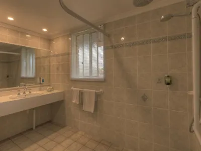 Search and Stay destination Dubbo, NSW - Australia from AU$ 179. Endeavour Court Motor Inn - Wheelchair Accessible Room