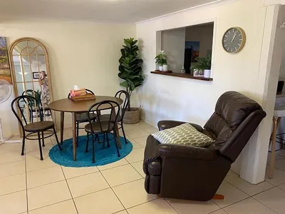 Search and Stay destination Cranbrook, QLD - Australia from AU$ 129. Aloomba Oasis