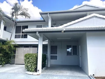 Search and Stay destination Pimlico, QLD - Australia from AU$ 177. Alroy Street 4/7