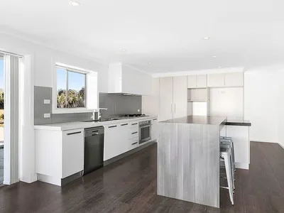 Search and Stay destination Sutton, NSW - Australia from AU$ 349. Victoria Street 65