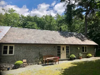 Search and Stay destination Dolau, Wales - United Kingdom from AU$ 238. Drovers Retreat Holiday Cottage