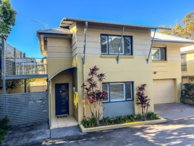 Search and Stay destination Hawks Nest, NSW - Australia from AU$ 200. Hawks Nest NSW