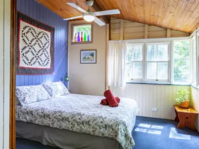 Search and Stay destination Mount Glorious, QLD - Australia from AU$ 205. Turkey's Nest - White Gum Cottage