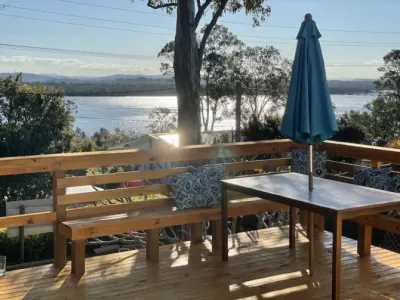 Search and Stay destination Green Point, NSW - Australia from AU$ 250. Lakeview Cottage