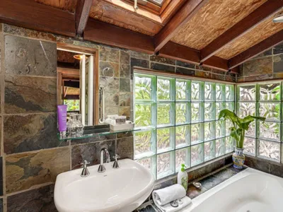Search and Stay destination Salisbury, NSW - Australia from AU$ 250. Bush Nook tiny cabin with indoor fireplace
