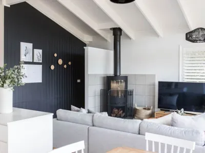 Search and Stay destination Jindabyne, NSW - Australia from AU$ 500. Eliza Lee One